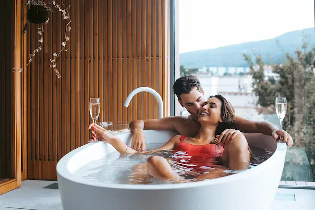 BATH AND BODY - ROMANTIC & INTIMACY KITS