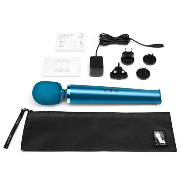 Le Wand Pacific Blue Massager